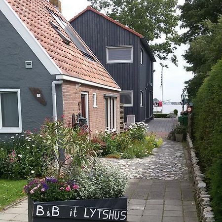 B&B It Lytshus Ернервальд Екстер'єр фото